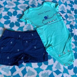 Carter’s baby matching set